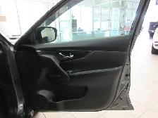 NISSAN ROGUE 2017 SL AWD TOIT PANO / CUIR NOIR / GPS NAVIGATION/ - Photo 11