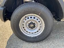 2026 Ford Bronco Base | 4X4 | G.O.A.T Modes | Rear Cam | SYNC 4 - Photo 3