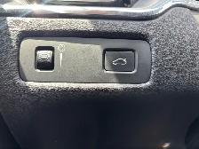 2018 Volvo XC60 T6 AWD Momentum - Photo 14