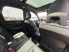 2018 Volvo XC60 T6 AWD Momentum - Photo 21