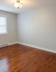 NEW LISTING!! 2 APARTMENT HOME IN KENMOUNT TERRACE! - Photo 6