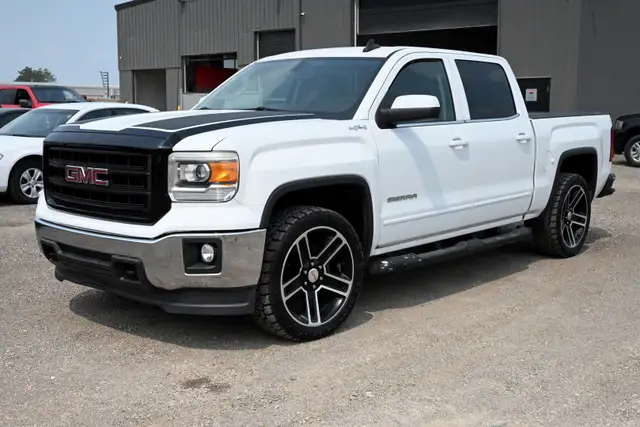 2015 GMC Sierra 1500 4x4 | LEATHER | 20' Wheels