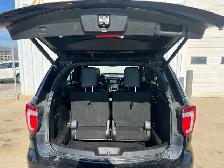 2017 Ford Explorer Platinum 4WD 7 Passenger | Heated Seats | Sun - Photo 28