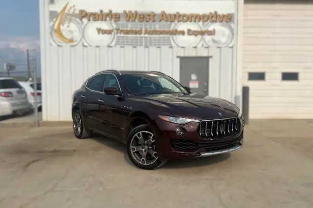 2018 Maserati Levante S LUXURY AWD | Low KM | Leather Heated Sea