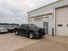 2015 Ram 1500 Crew Cab Sport 5.7L V8 | Command Start | Sunroof - Photo 3