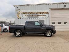 2015 Ram 1500 Crew Cab Sport 5.7L V8 | Command Start | Sunroof - Photo 4