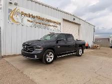 2015 Ram 1500 Crew Cab Sport 5.7L V8 | Command Start | Sunroof - Photo 9