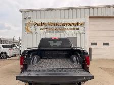 2015 Ram 1500 Crew Cab Sport 5.7L V8 | Command Start | Sunroof - Photo 25