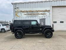 2012 Jeep WRANGLER UNLIMITED 4WD Sahara | Command Start | Heated - Photo 4