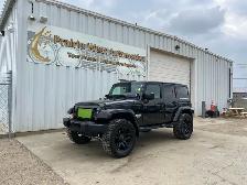 2012 Jeep WRANGLER UNLIMITED 4WD Sahara | Command Start | Heated - Photo 9