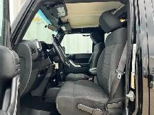 2012 Jeep WRANGLER UNLIMITED 4WD Sahara | Command Start | Heated - Photo 11