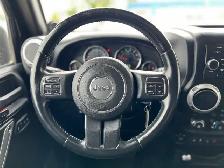 2012 Jeep WRANGLER UNLIMITED 4WD Sahara | Command Start | Heated - Photo 22