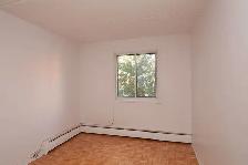 modern 2-bed apartment, Saint-Lambert, August 1 - ID 4632 - Photo 6