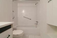 modern 2-bed apartment, Saint-Lambert, August 1 - ID 4632 - Photo 8