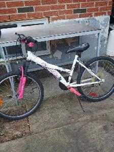 Bike for girls - Photo 3