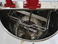 304SS Manual 2 Frame Honey Extractor Separator Beekeeping 170463 - Photo 4