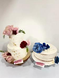 Custom Cakes , Flowers cakes Floral cakes GTA Halton - Photo 4