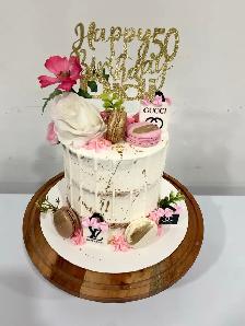 Louis Vuitton cake, custom cakes, Coco Chanel cake - Photo 2