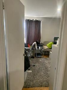 Room for Rent - Photo 2