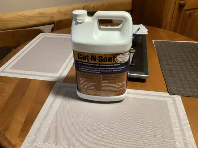 3.78 L, Cut-n-seal wood preservative