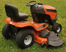 Husqvarna YTH24V54 Lawn tractor - Photo 3