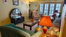 Spacious, quite 2 bdrm 2 bath apartment for rent (walking to UW) - Photo 9