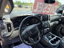 2022 GMC Denali Duramax - Photo 7