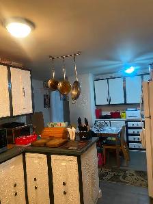 Furnished Master room! - Photo 11
