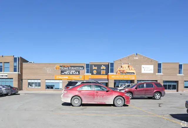 Office/ Salon/ Clinic Units are available for rent in Guelph