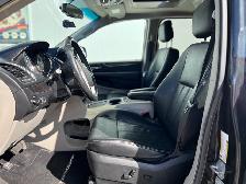 2015 Chrysler Town & Country TOURING-SUNROOF-DUAL DVD-CAM-105KMS - Photo 8