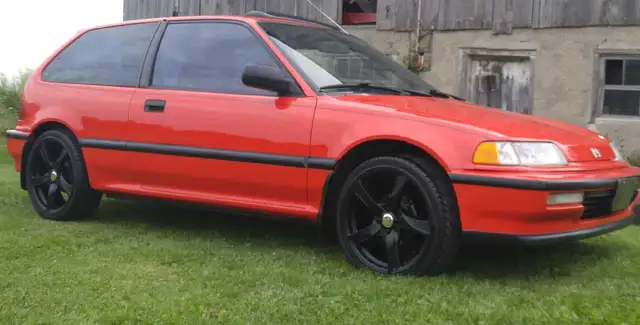 CLASSIC 1990 HONDA CIVIC SI.  ASKING $11,000