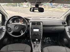 2011 Mercedes-Benz B-Class B 200 FWD 2.0L Low Mileage Certified - Photo 16
