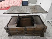 Leon's Harwood Coffee Table (New) - Photo 8