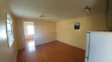 All-inclusive one bedroom apartment at triplex upper level - Photo 2