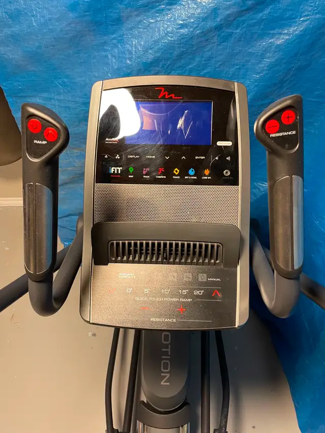 FREE  Freemotion Elliptical