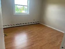 2Bed/1Bath H&L incl. Summerside - Photo 3