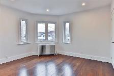 Stunning 2 Bedroom   1.5 Bath in The Beach | Steps to the Lake - Photo 4