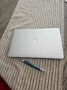 MacBook Air 11'  refurbished - Photo 4