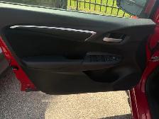 2016 Honda Fit LX - Photo 9