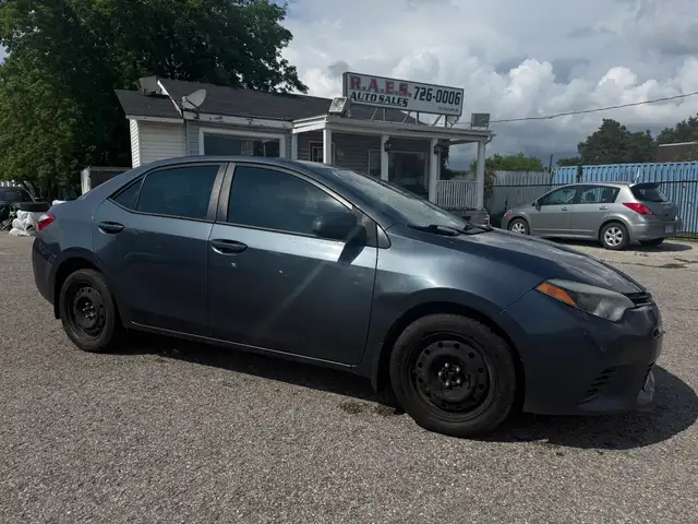 2015 Toyota Corolla LE