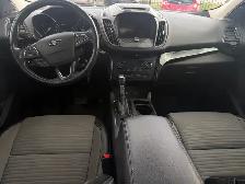 2017 Ford Escape SE - Photo 9
