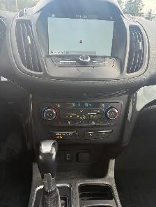 2017 Ford Escape SE - Photo 14