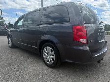 2017 Dodge Grand Caravan SXT - Photo 5