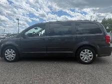 2017 Dodge Grand Caravan SXT - Photo 6