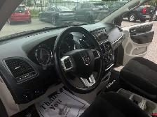 2017 Dodge Grand Caravan SXT - Photo 9