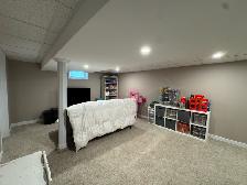 4Bed 2.5Bath House For Rent In Westwood - Photo 21