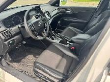 Honda Accord - Photo 8