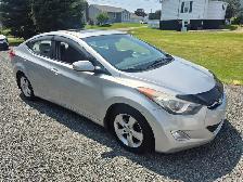2013 Hyundai Elantra - Photo 4