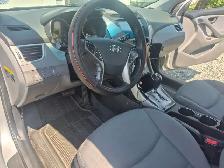 2013 Hyundai Elantra - Photo 8