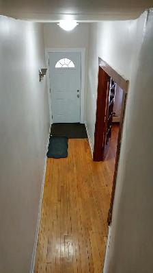 Spacious 3 Bedroom Available August 1st - Photo 3